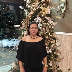 Meet your Posher, Rowena